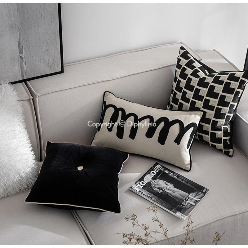 Modern Horse Geometry Jacquard Pillow Covers Luxury Multi-Textured