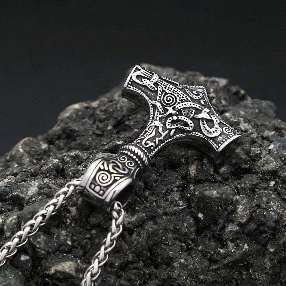 Vintage Classic Vikings Thor Mjolnir Hammer Pendant in USA