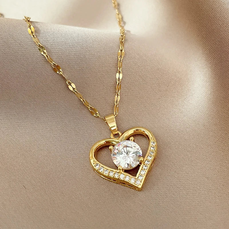 Artificial Gems Heart Pendant Necklace women in USA