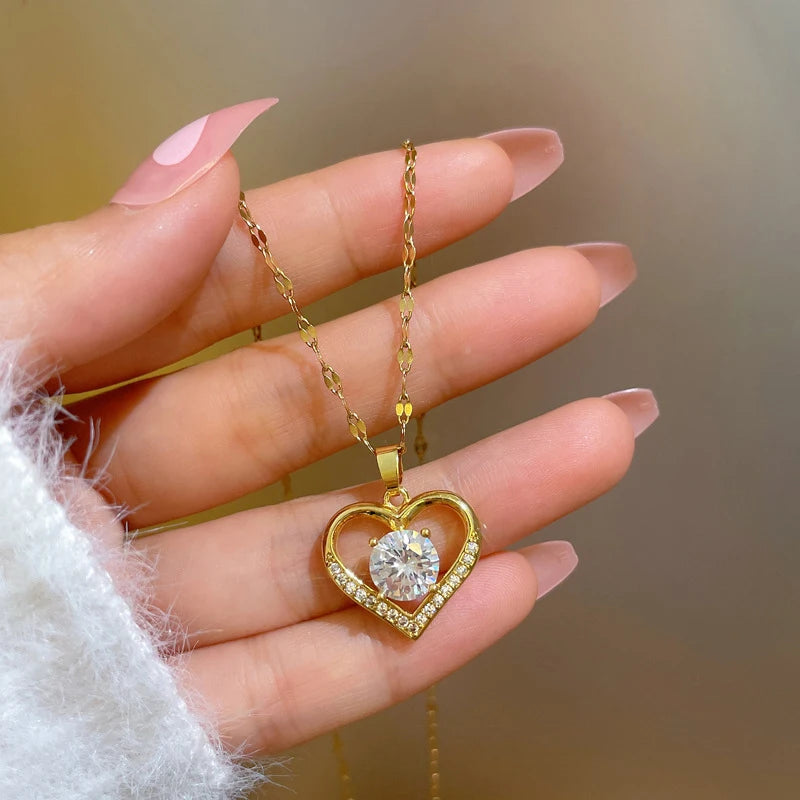 Artificial Gems Heart Pendant Necklace women in USA