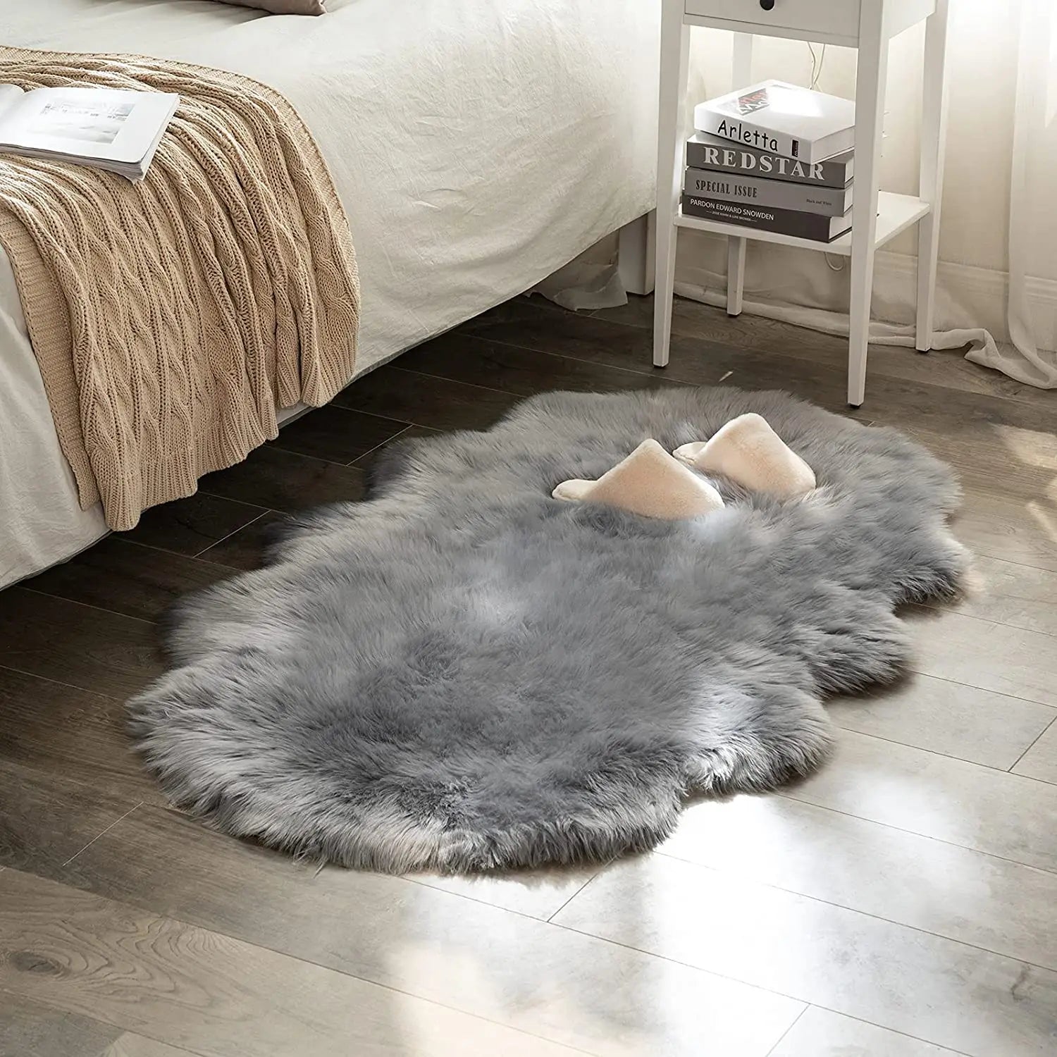 Soft Sheepskin Bedroom Carpet Imitation Wool Pad Long Hair