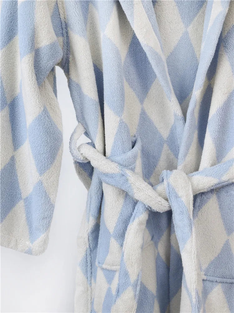 Fashion Striped Bathrobes Soft Cozy Absorbent Bath Towel