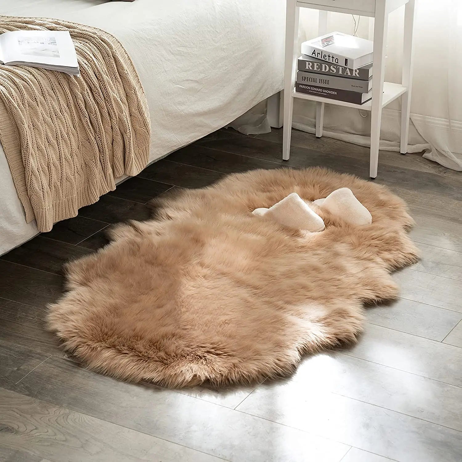 Soft Sheepskin Bedroom Carpet Imitation Wool Pad Long Hair