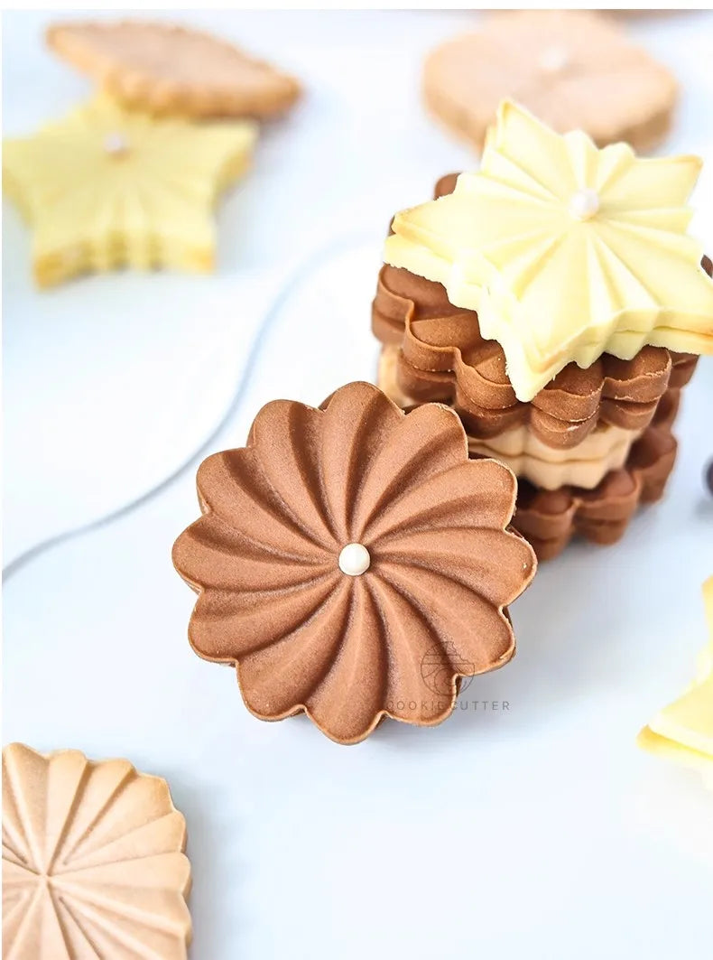 Chocolate Sandwich Cookies Flowers Cookie Cutter Biscuit in USA